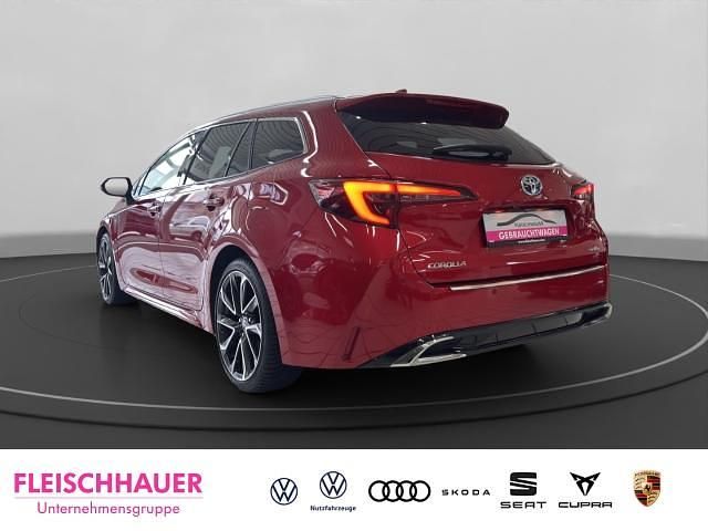 Gebraucht Toyota Corolla Lounge 152 PS (111 kW) 2024 Rot Kombi