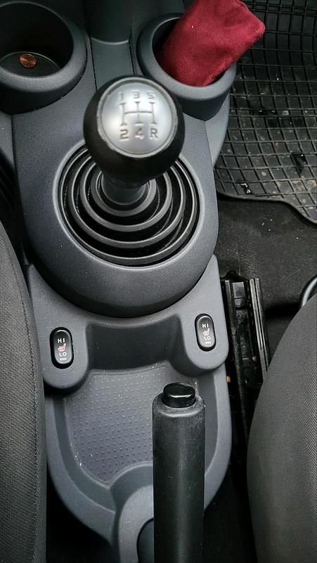 Gebraucht Mitsubishi Colt 95 PS (69 kW) 2010 Weiß Kleinwagen