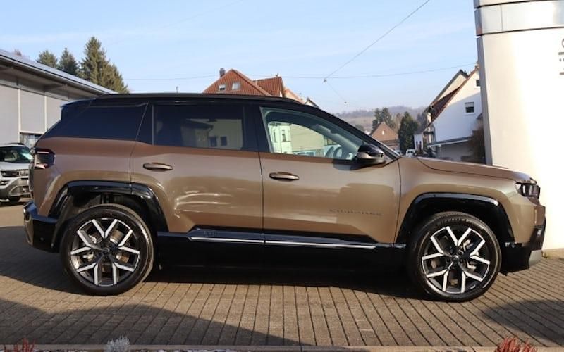 Neu Jeep Compass 156 kW (213 PS) 2026 Grün SUV