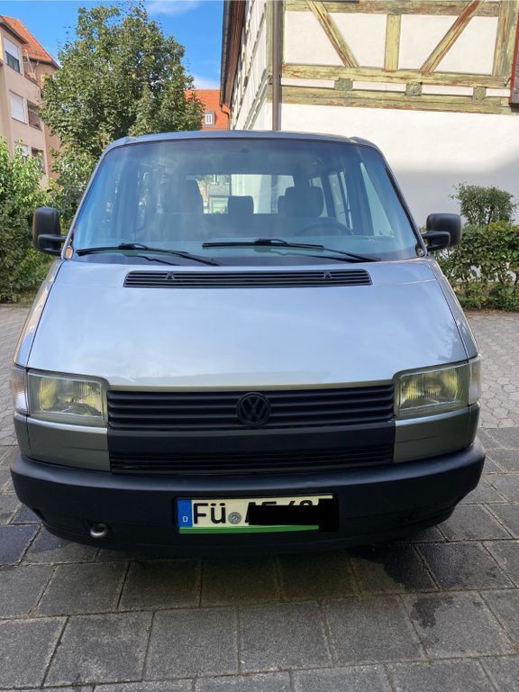Grau Gebraucht 1992 VW T4 Van | 11.500 € - Bild 1/4