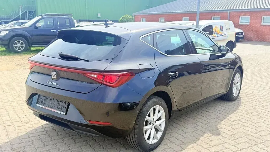 Occasion Seat Leon Style 116 ch (85 kW) 2021 Berline