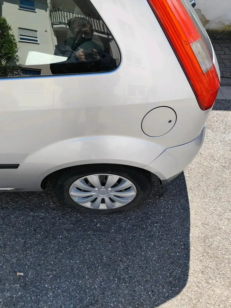 Usata Ford Fiesta 2003 Argento Utilitaria