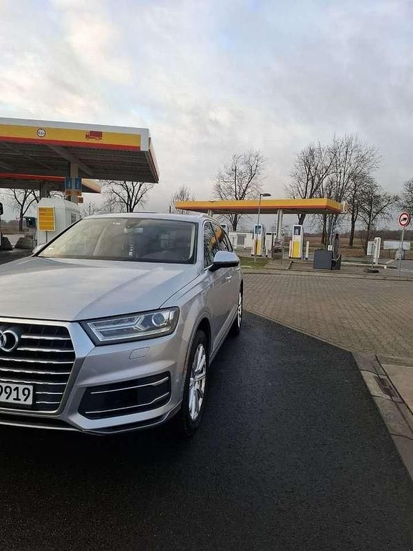 Gebraucht Audi Q7 333 PS (244 kW) 2016 Grau SUV