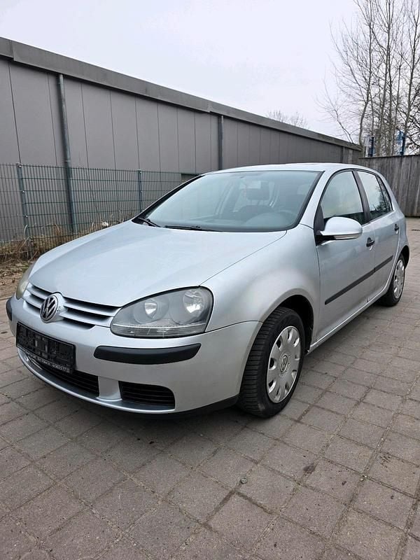 Gebraucht VW Golf V 115 PS (84 kW) 2006 Silber Kleinwagen