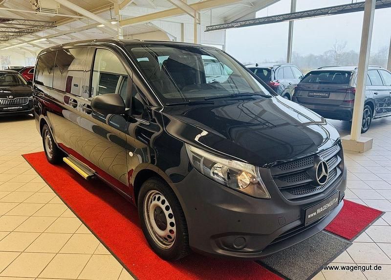 Gebraucht Mercedes Vito 163 PS (119 kW) 2020 Schwarz Van
