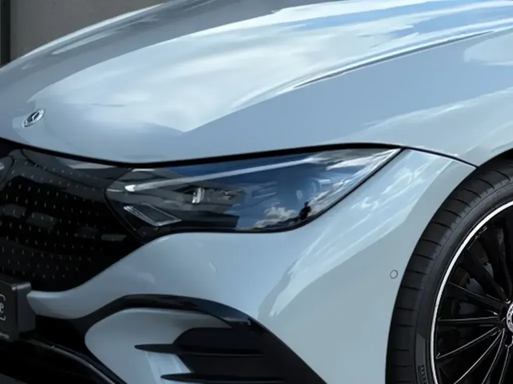 Gebraucht Mercedes EQE300 AMG 180 kW (245 PS) 2025 Grau Limousine