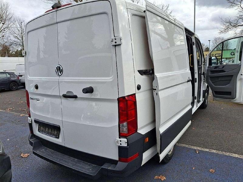Gebraucht VW Crafter 140 PS (102 kW) 2022 Candyweiß Van