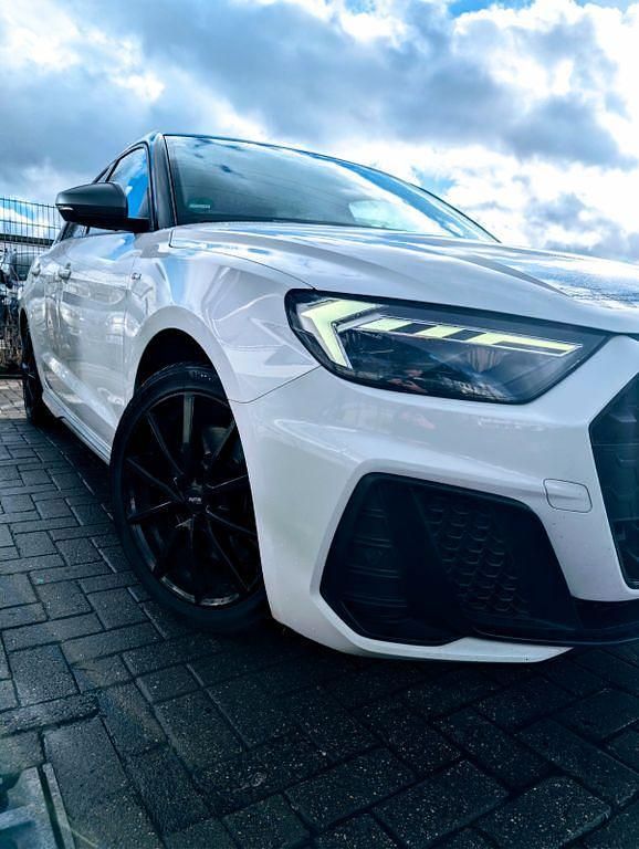 Gebraucht Audi A1 S-Line 200 PS (147 kW) 2019 Weiß SUV