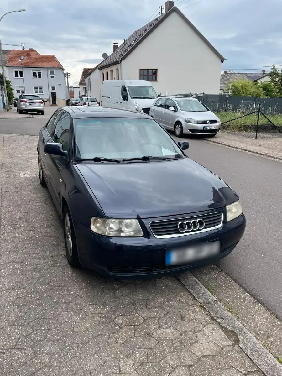 Gebraucht Audi A3 102 PS (75 kW) 2000 Blau Kleinwagen