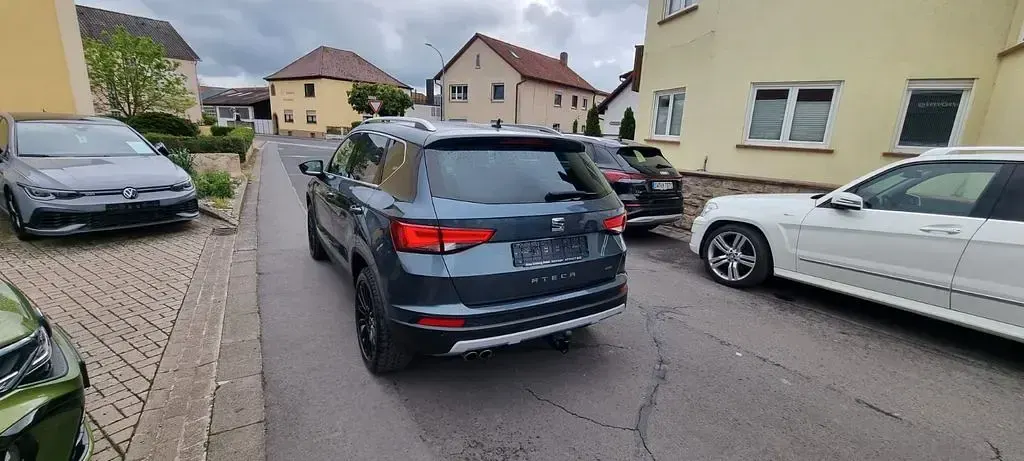 Gebraucht Seat Ateca 4Drive 150 PS (110 kW) 2020 Grau SUV