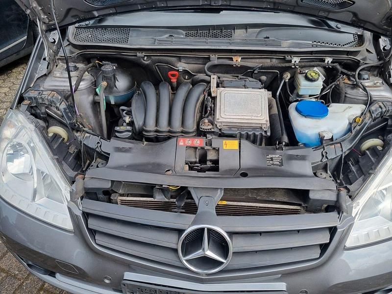 Gebraucht Mercedes A150 95 PS (69 kW) 2008 Grau Van / Kleinbus