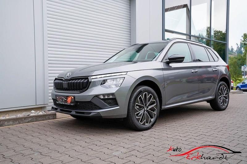 Grau Neu 2025 Skoda Kamiq Selection SUV | 26.790 € (Fairer Preis) - Bild 1/4