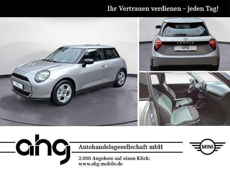 Melting silver iii Neu 2025 Mini Cooper Essential Kleinwagen | 29.150 € (Fairer Preis) - Bild 1/4