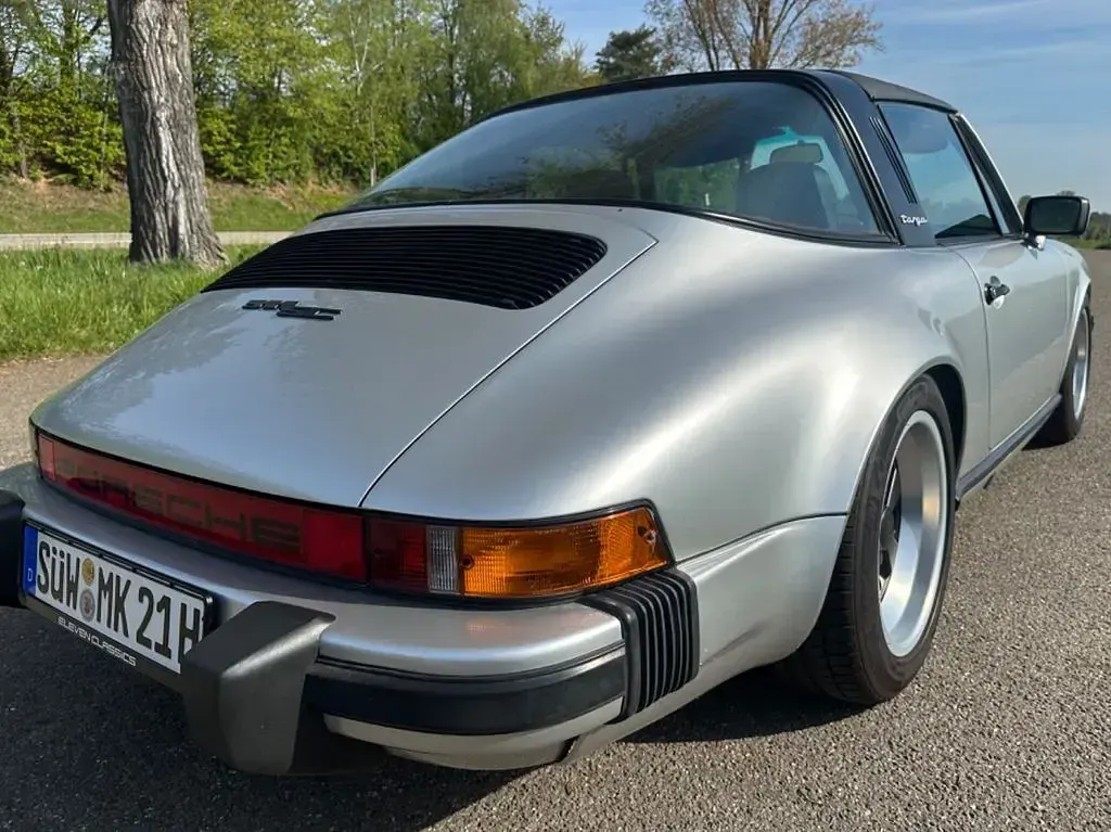 Gebraucht Porsche 911 180 PS (132 kW) 1978 Silber Cabrio