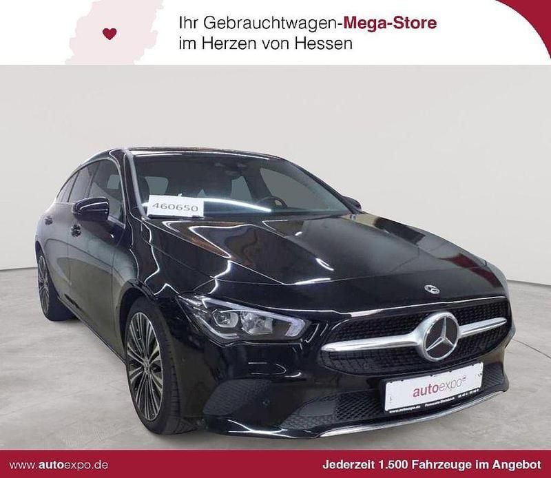 Kosmosschwarz metallic Gebraucht 2022 Mercedes CLA220 Progressive Limousine | 27.990 € (Superpreis) - Bild 1/4