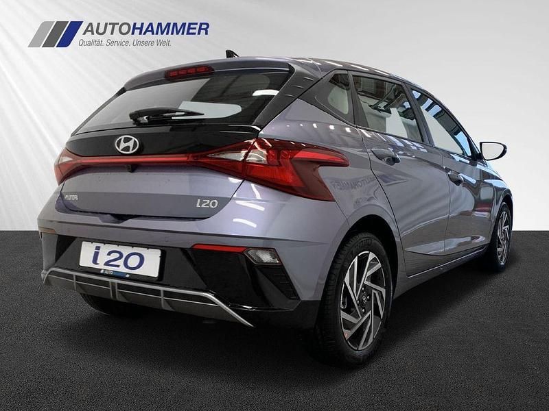Gebraucht Hyundai i20 Trend 101 PS (74 kW) 2025 Blau Kleinwagen