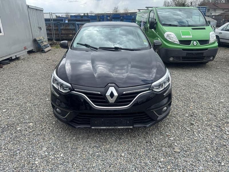 Gebraucht Renault Mégane IV 132 PS (97 kW) 2016 Schwarz Limousine