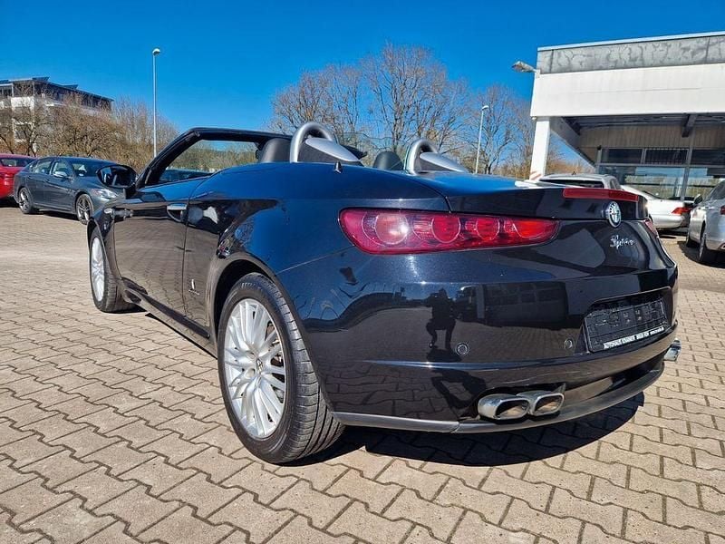 Gebraucht Alfa Romeo Spider 185 PS (136 kW) 2009 Schwarz Cabrio