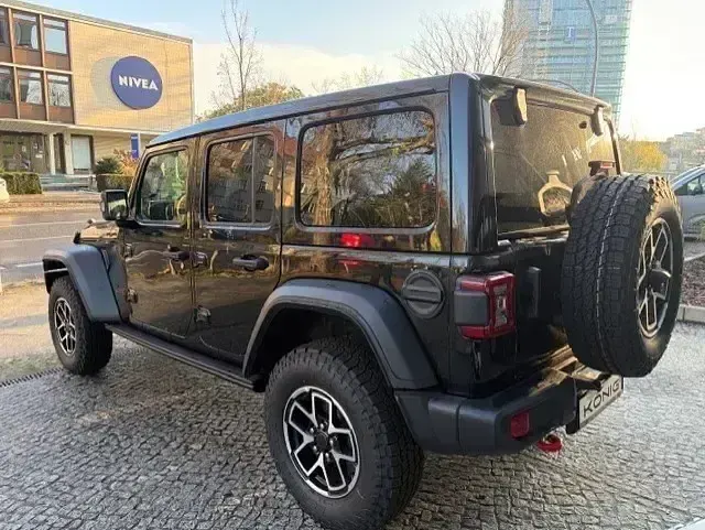 Neu Jeep Wrangler Rubicon 272 PS (200 kW) 2025 Schwarz SUV