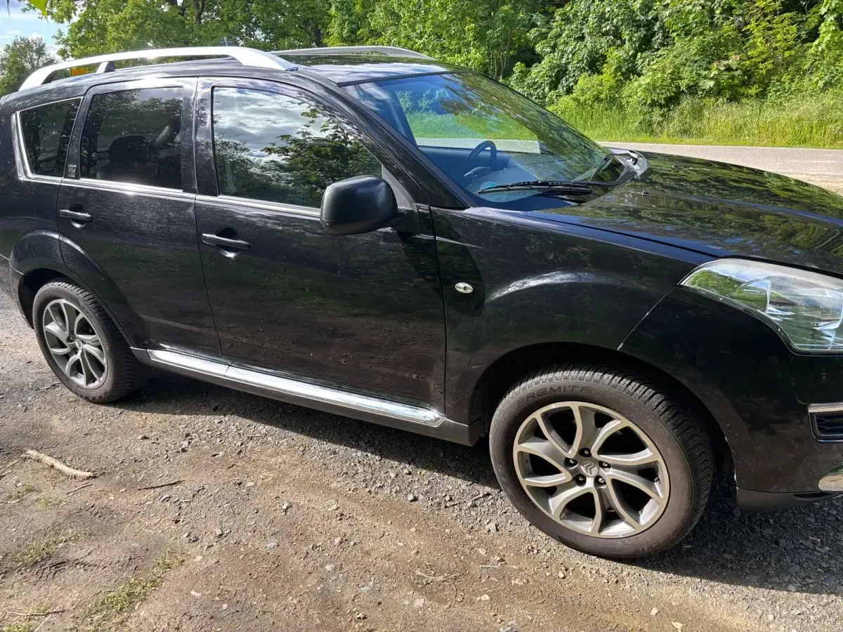 Gebraucht Citroën C-Crosser Exclusive 156 PS (114 kW) 2009 Schwarz SUV