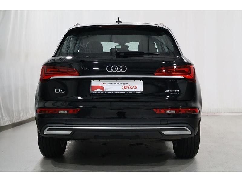 Gebraucht Audi Q5 Basis 204 PS (150 kW) 2025 Brillantschwarz SUV