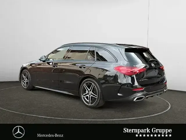 Gebraucht Mercedes C200 AMG 163 PS (119 kW) 2024 Schwarz Limousine