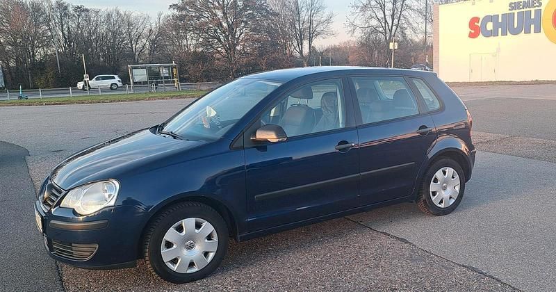 Gebraucht VW Polo 54 PS (39 kW) 2005 Blau Limousine