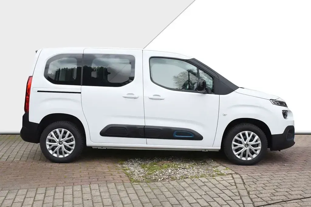 Gebraucht Citroën e-Berlingo 100 kW (136 PS) 2024 Weiß Van / Kleinbus
