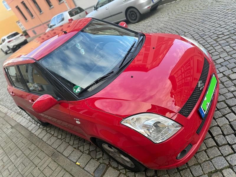 Gebraucht 2005 Suzuki Swift Kleinwagen | 4.900 € (Fairer Preis) - Bild 1/4