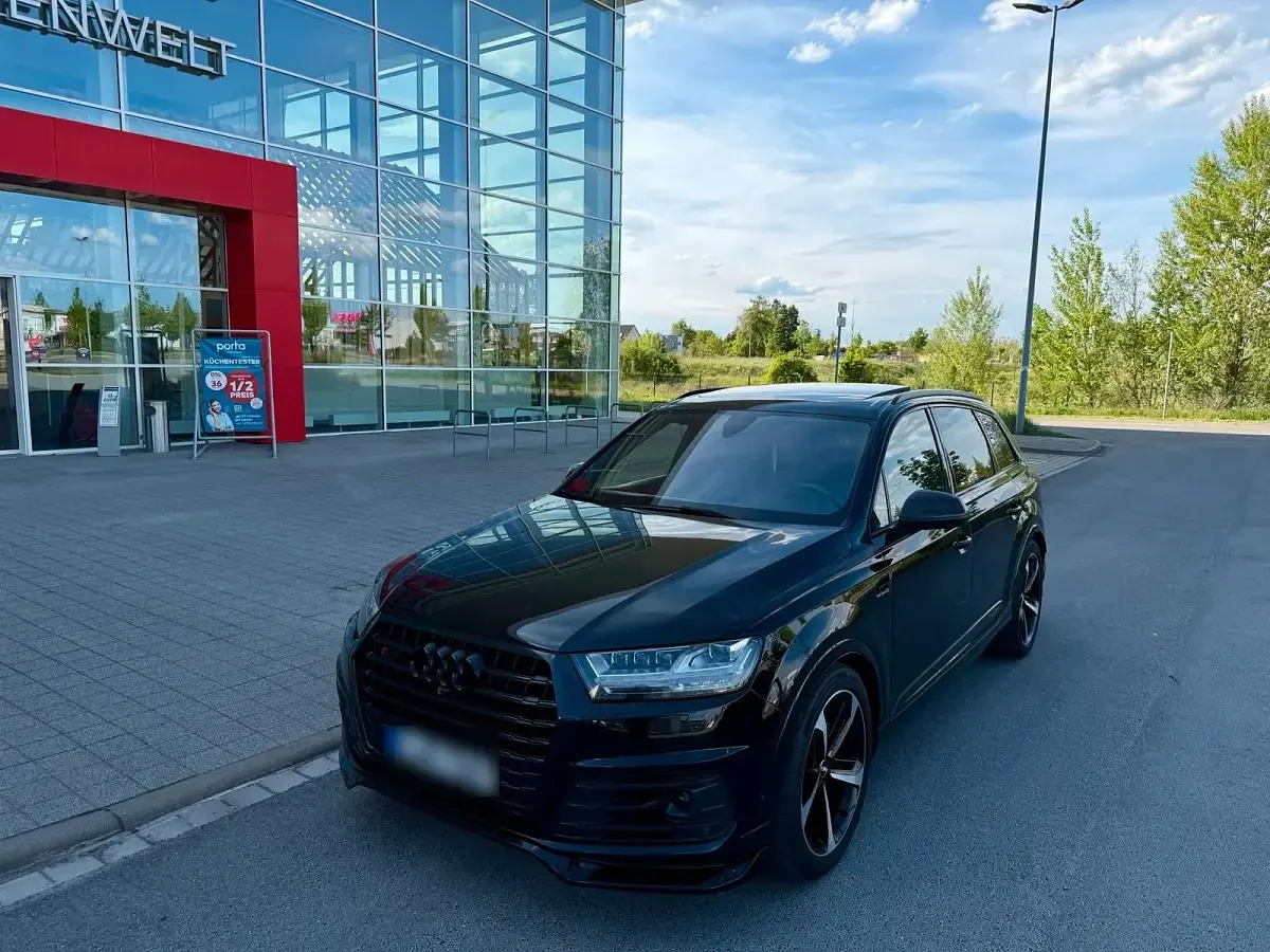 Gebraucht Audi SQ7 Ambiente 435 PS (319 kW) 2016 Schwarz SUV