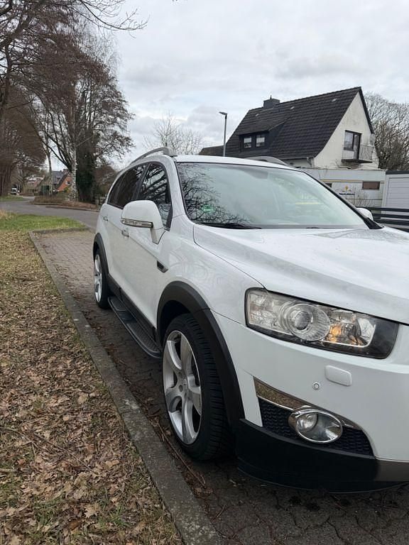 Gebraucht Chevrolet Captiva LT 184 PS (135 kW) 2013 Weiß SUV