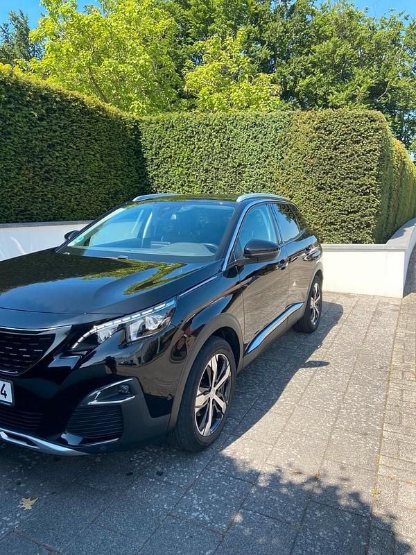Gebraucht Peugeot 3008 Allure 130 PS (95 kW) 2017 Schwarz SUV