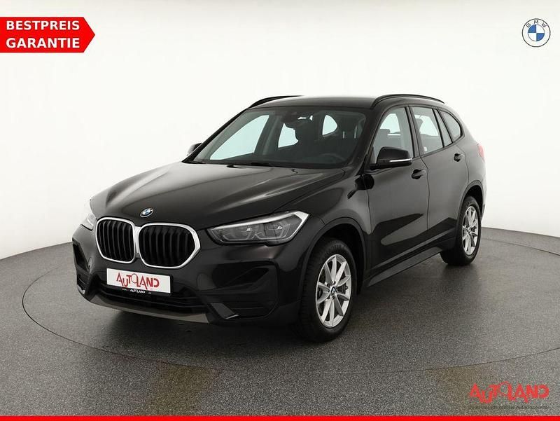 Schwarz Gebraucht 2021 BMW X1 Advantage SUV | 21.990 € (Fairer Preis) - Bild 1/4