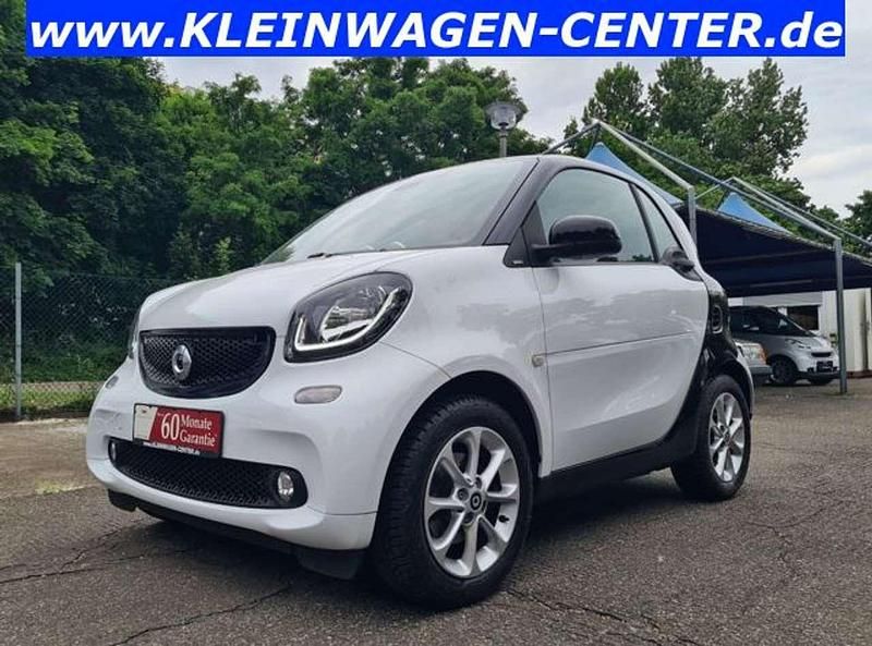 Weiss Gebraucht 2015 Smart ForTwo Coupé Coupé | 6.985 € (Fairer Preis) - Bild 1/4