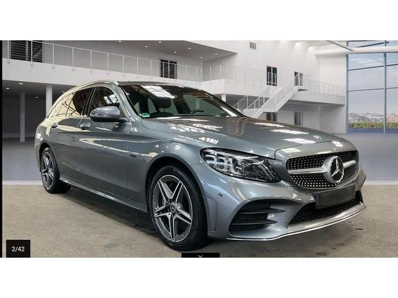 Selenitgrau (metallic) Gebraucht 2021 Mercedes C300e AMG Kombi | 21.980 € (Guter Preis) - Bild 1/3