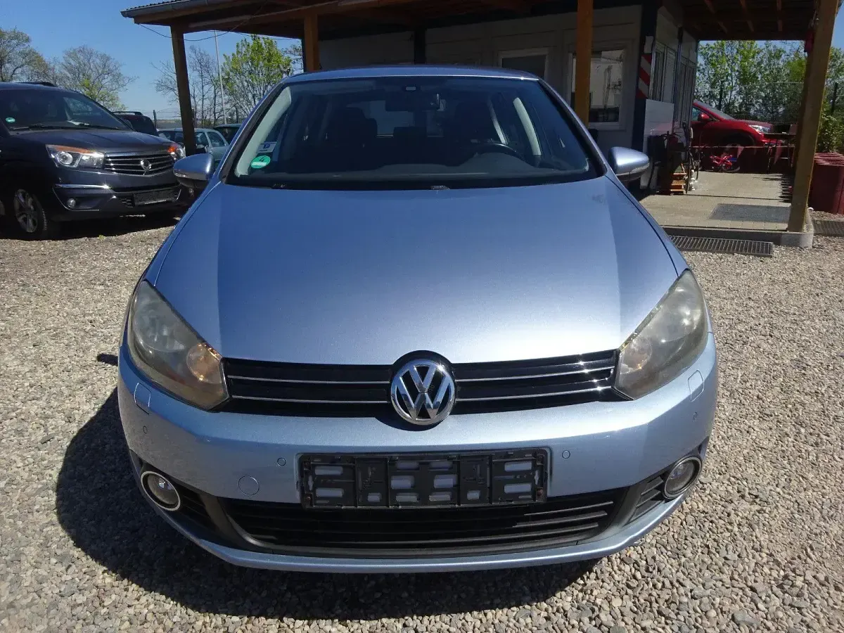 Gebraucht VW Golf VI Comfortline 122 PS (89 kW) 2009 Blau Kleinwagen