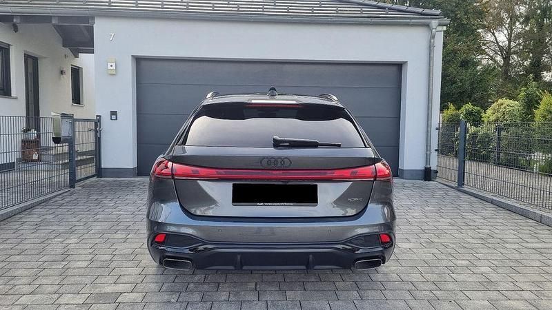 Gebraucht Audi A5 Ambiente 204 PS (150 kW) 2025 Grau Kombi