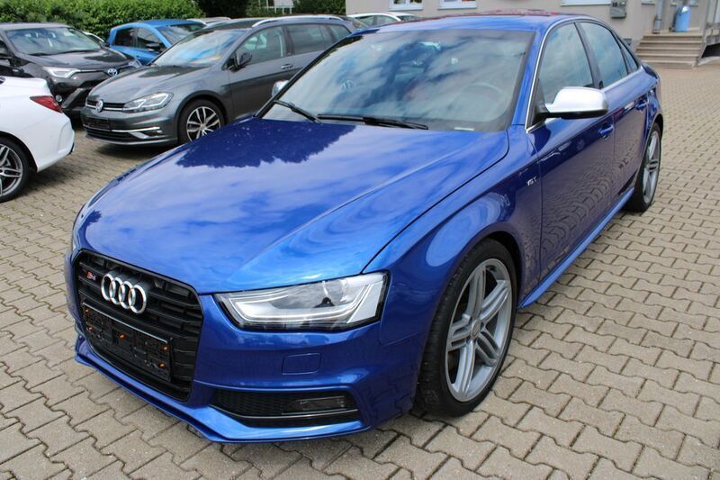 Blau Gebraucht 2015 Audi S4 Sport Limousine | 21.490 € (Guter Preis) - Bild 1/4