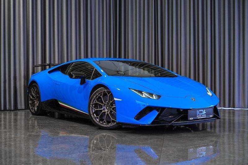 Blau Gebraucht 2018 Lamborghini Huracán | 209.950 € (Fairer Preis) - Bild 1/4