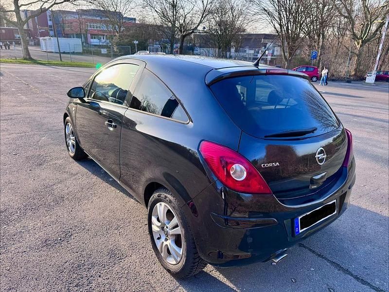 Gebraucht Opel Corsa Edition 87 PS (63 kW) 2012 Schwarz Kleinwagen