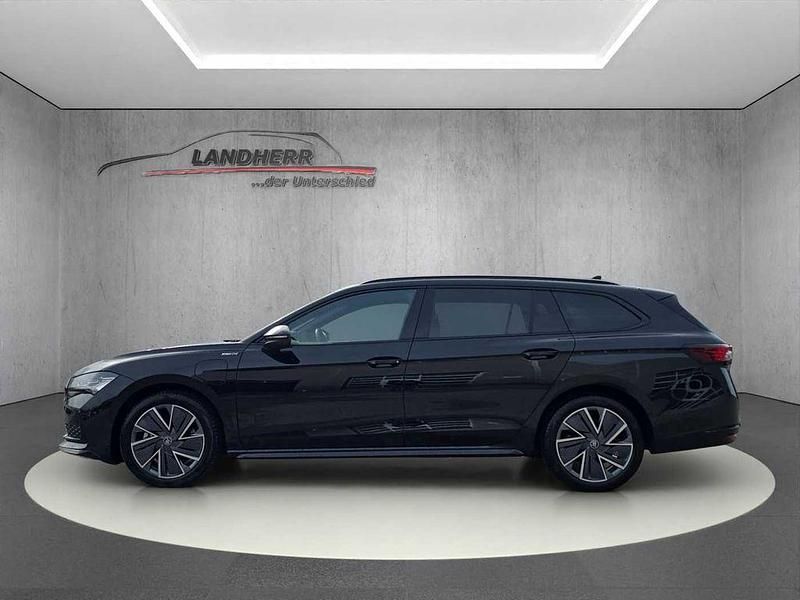 Gebraucht Skoda Superb SportLine 204 PS (150 kW) 2025 Ebony schwarz Kombi