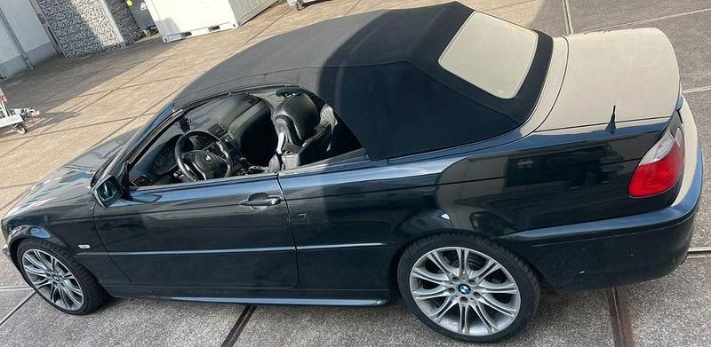 Schwarz Gebraucht 2002 BMW 325 Cabriolet M Sport Cabrio | 10.000 € (Fairer Preis) - Bild 1/4