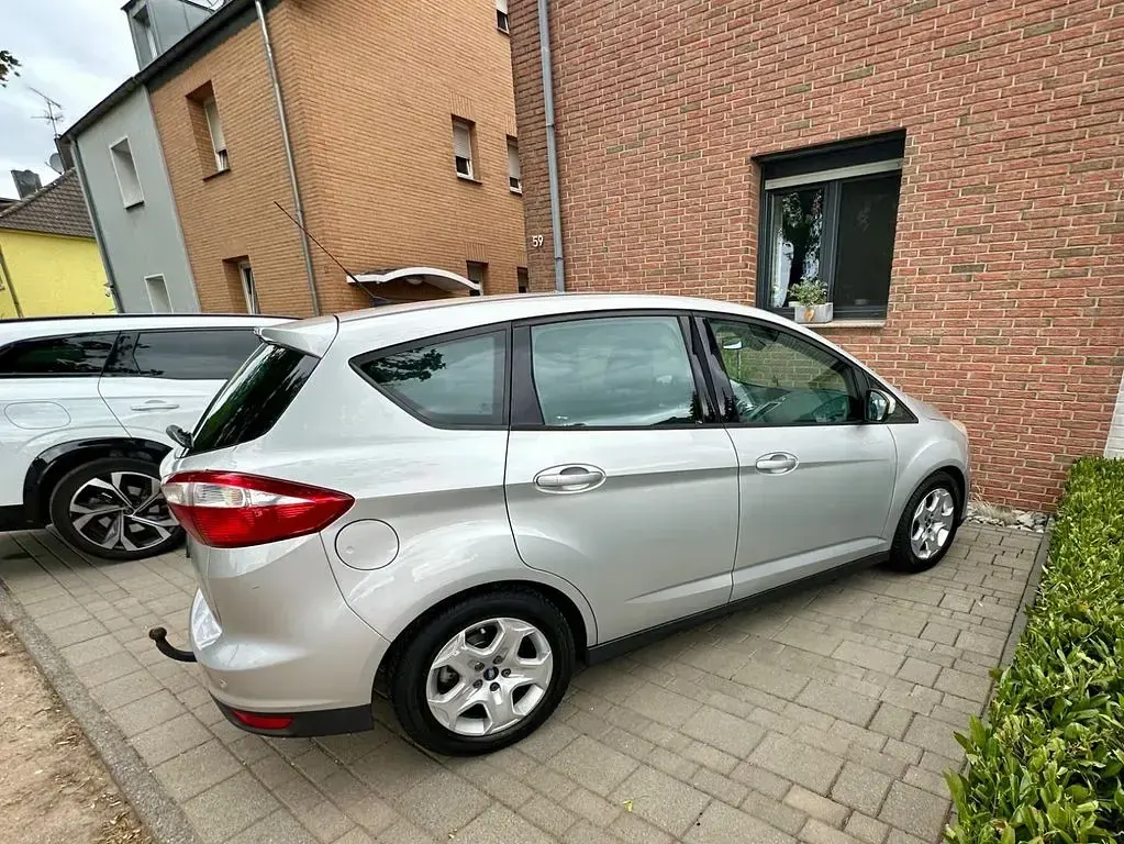Gebraucht Ford C-MAX Trend 125 PS (91 kW) 2011 Silber Van / Kleinbus