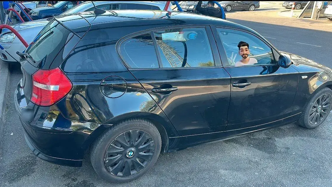 Gebraucht BMW 116 122 PS (89 kW) 2008 Schwarz Kleinwagen