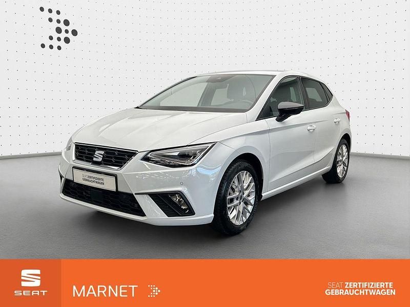 Weiß Gebraucht 2024 Seat Ibiza FR-Line Limousine | 20.890 € (Fairer Preis) - Bild 1/3