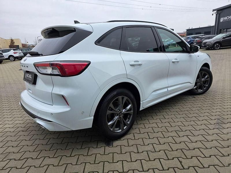 Gebraucht Ford Kuga ST-Line X 190 PS (139 kW) 2022 Weiß SUV