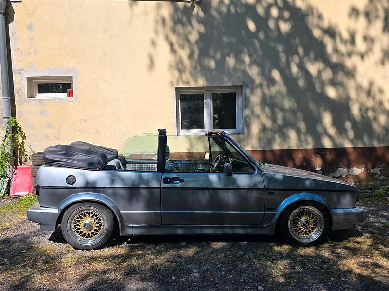 Silber Gebraucht 1992 VW Golf Cabriolet R Cabrio | 8.000 € - Bild 1/4