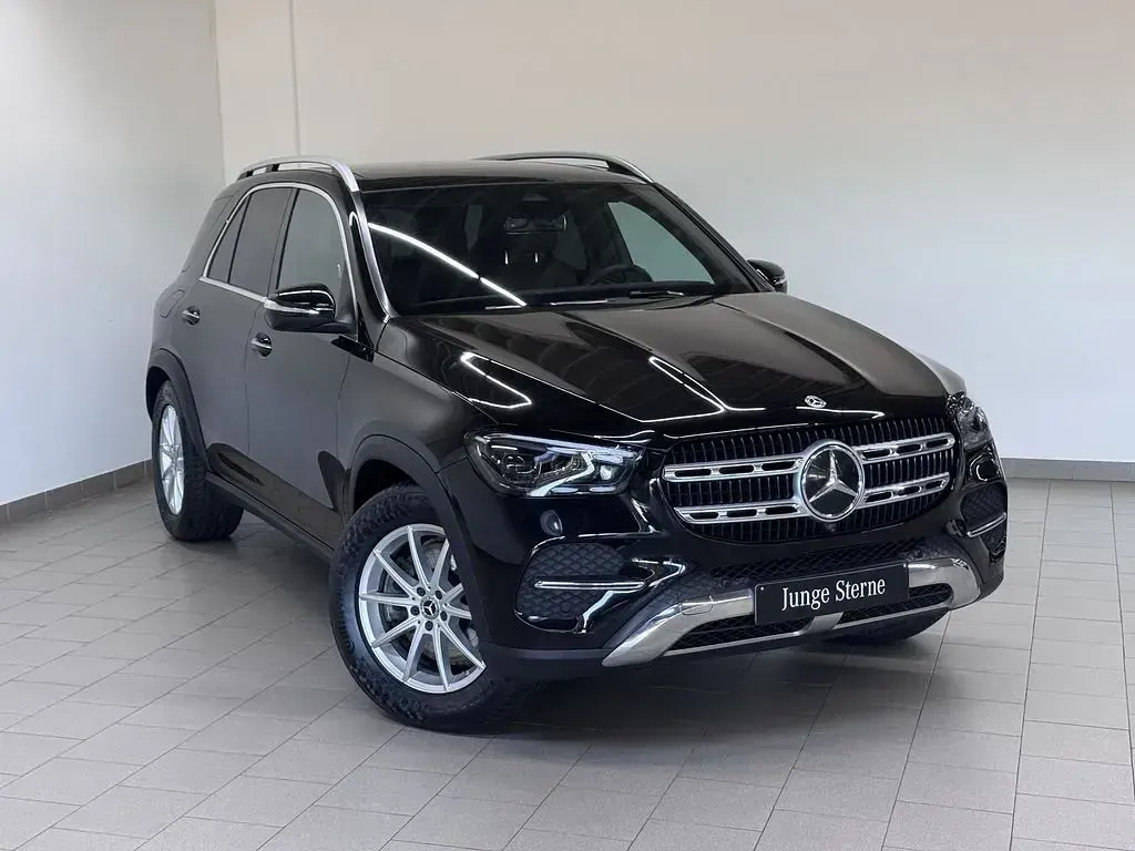 Gebraucht Mercedes GLE350 197 PS (144 kW) 2025 Schwarz SUV