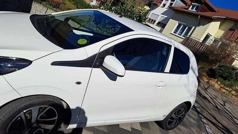 Gebraucht Peugeot 108 Allure 72 PS (52 kW) 2019 Weiß Limousine