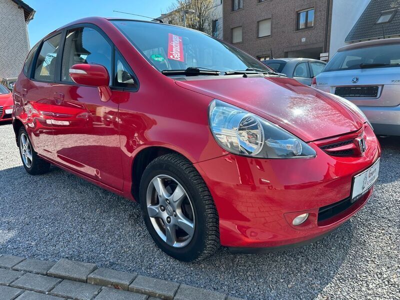 Rot Gebraucht 2008 Honda Jazz Kleinwagen | 3.950 € (Fairer Preis) - Bild 1/4